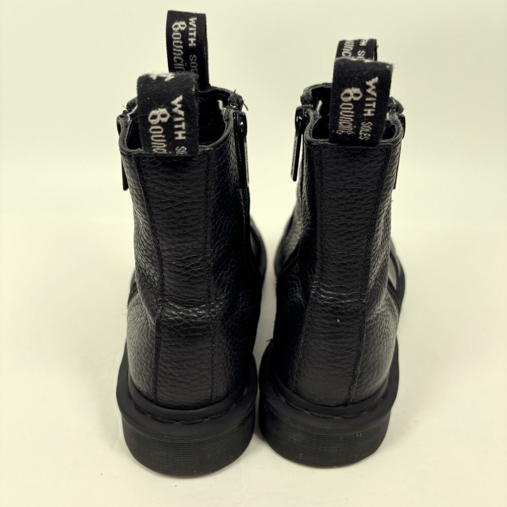 Dr. Martens 2976 Chelsea Boots Womens Size 8 Soft Black Pebbled Leather Side Zip - Picture 5 of 11